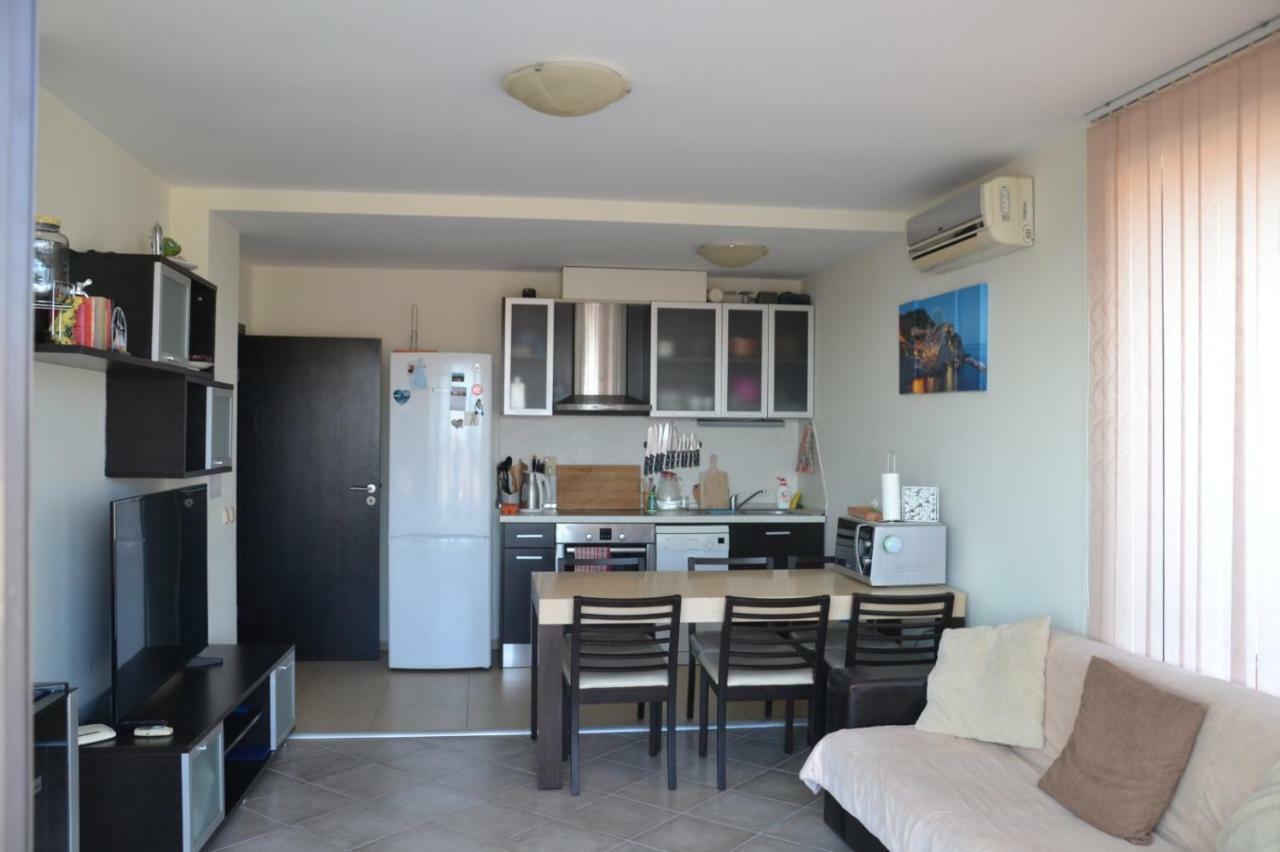 Апартаменти Хармани Sozopol Exteriör bild
